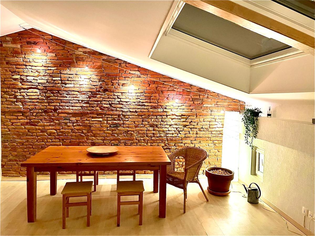 Appartamento Cosy Flat In The City Centre Tolosa Esterno foto